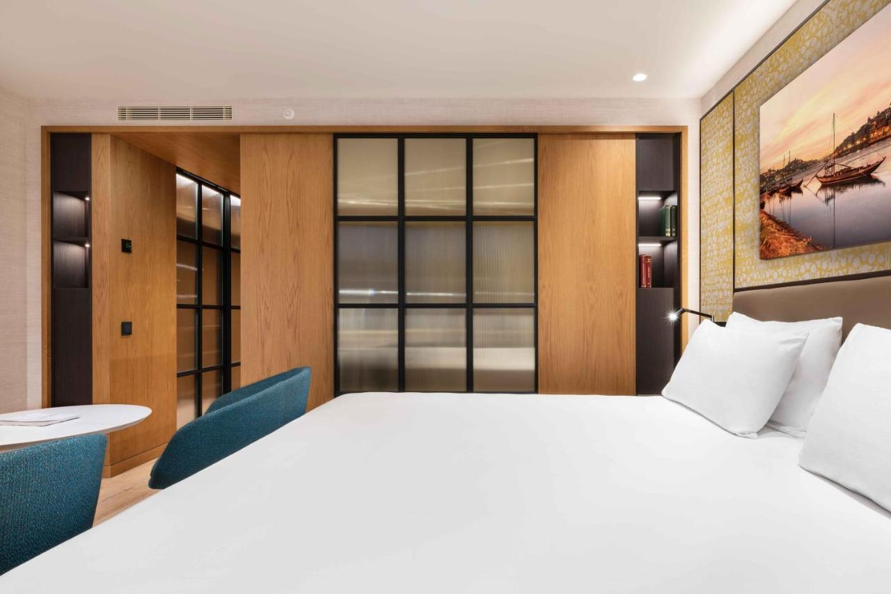 Deluxe Double Room with Parking,1072751884:JPEG