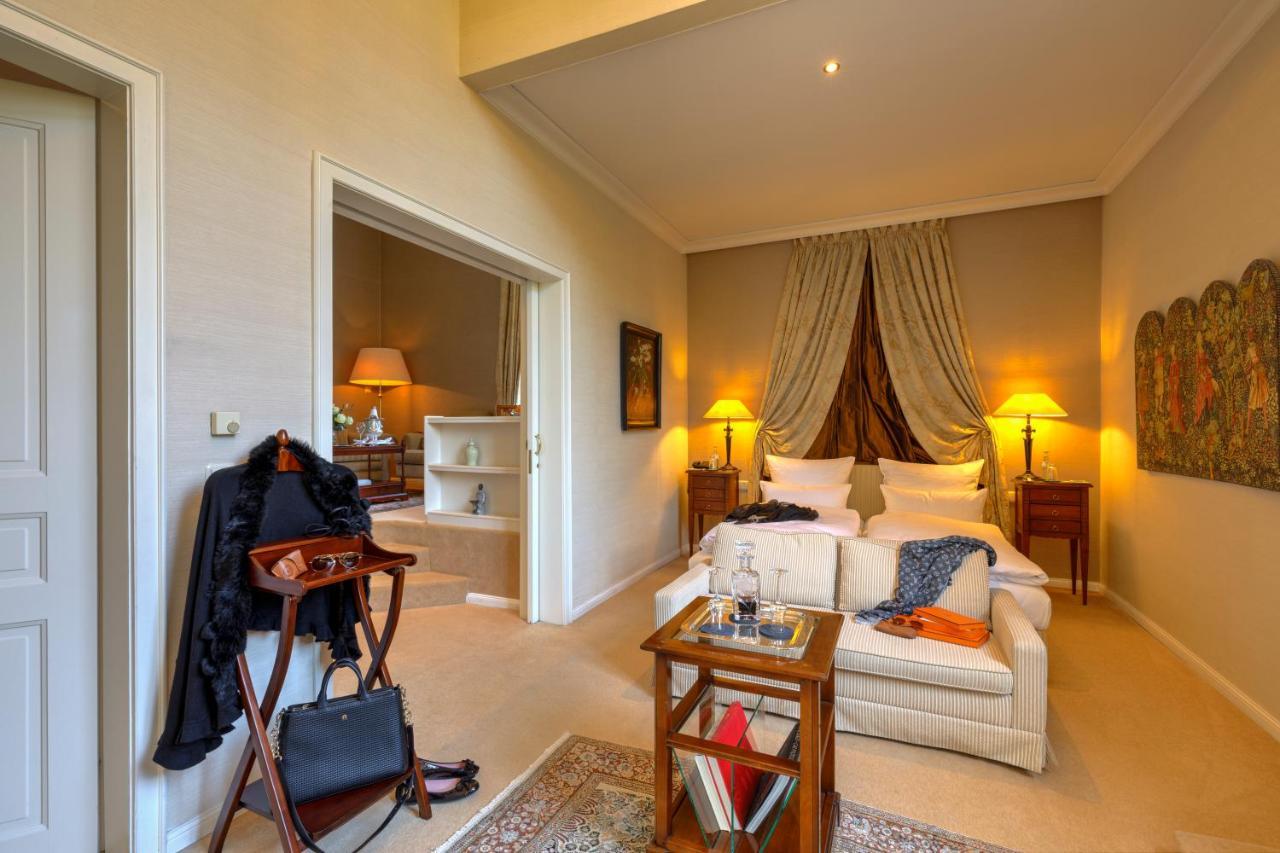 Suite,1110062547:JPEG