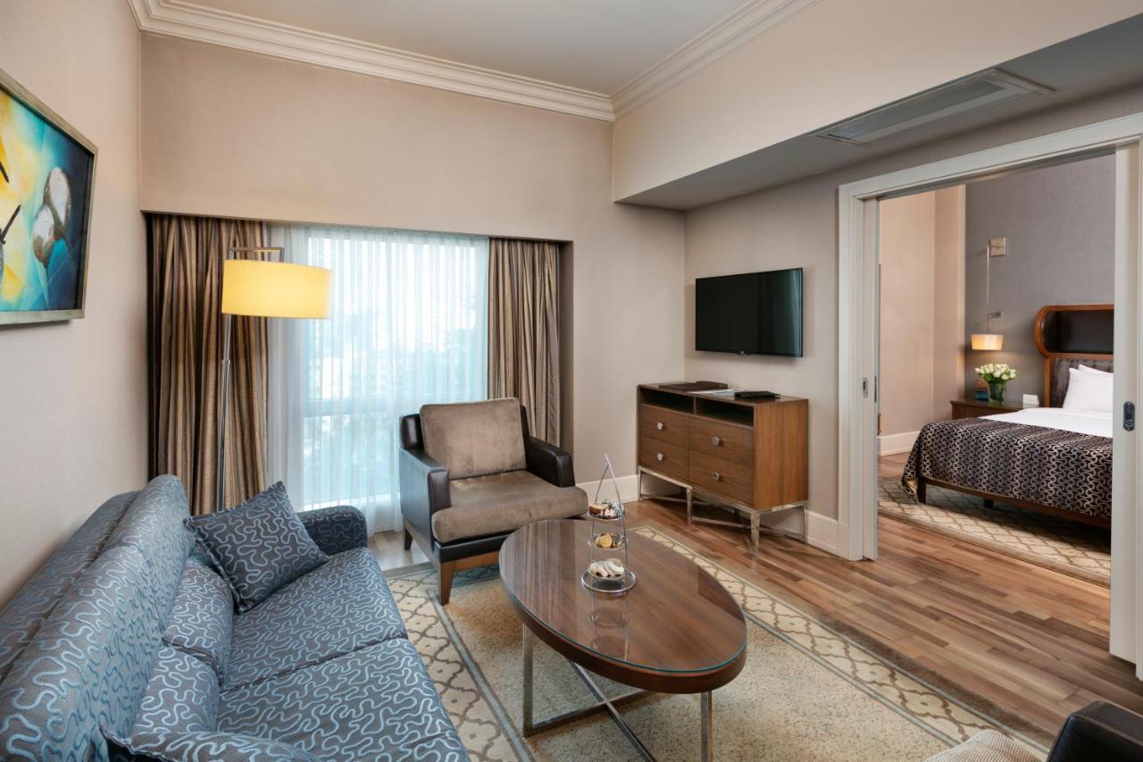 Club Suite mit Küchenzeile