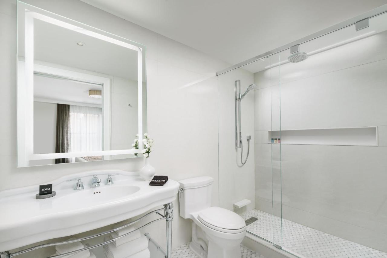 Deluxe King Room,1136818672:JPEG