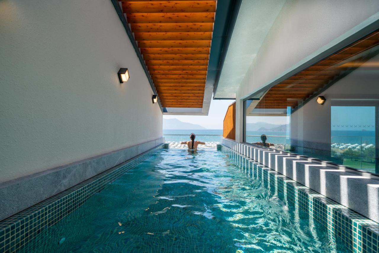 Premium Familiensuite mit Pool