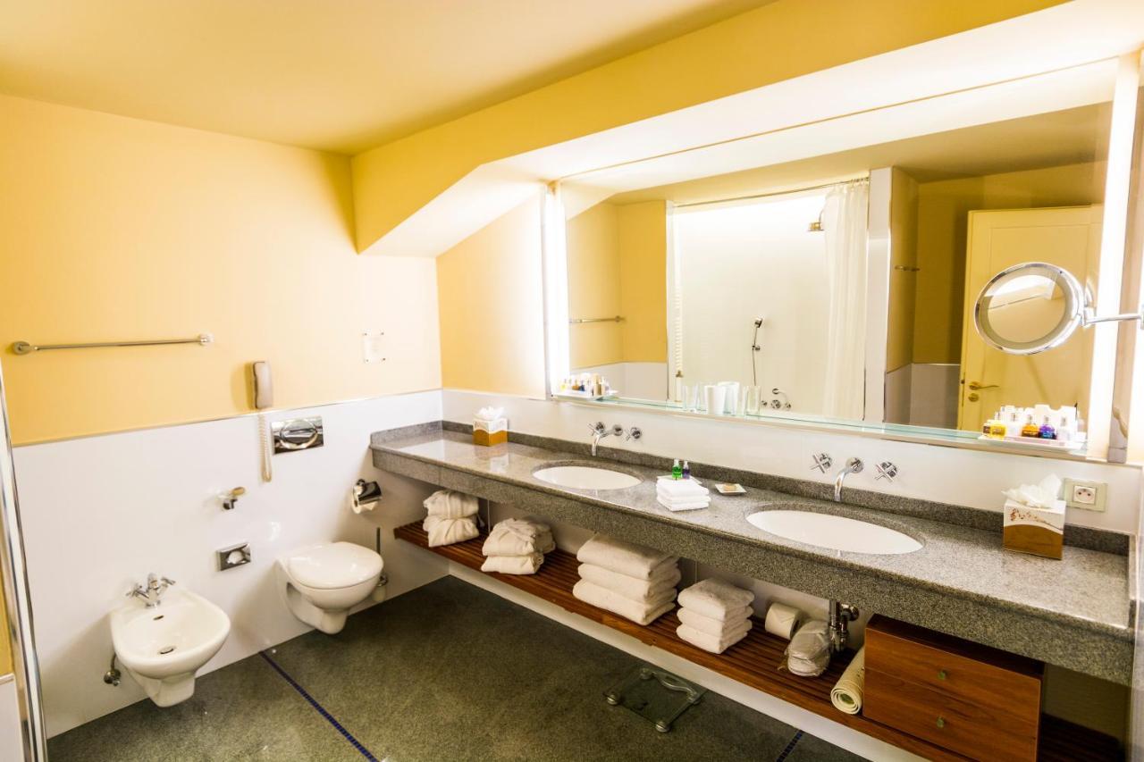 Luxury Apartment,1209812332:JPEG