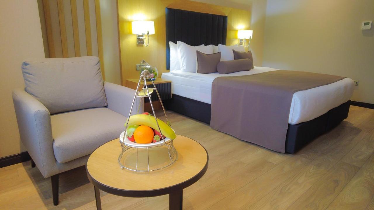 Deluxe Single Room,1155259770:JPEG