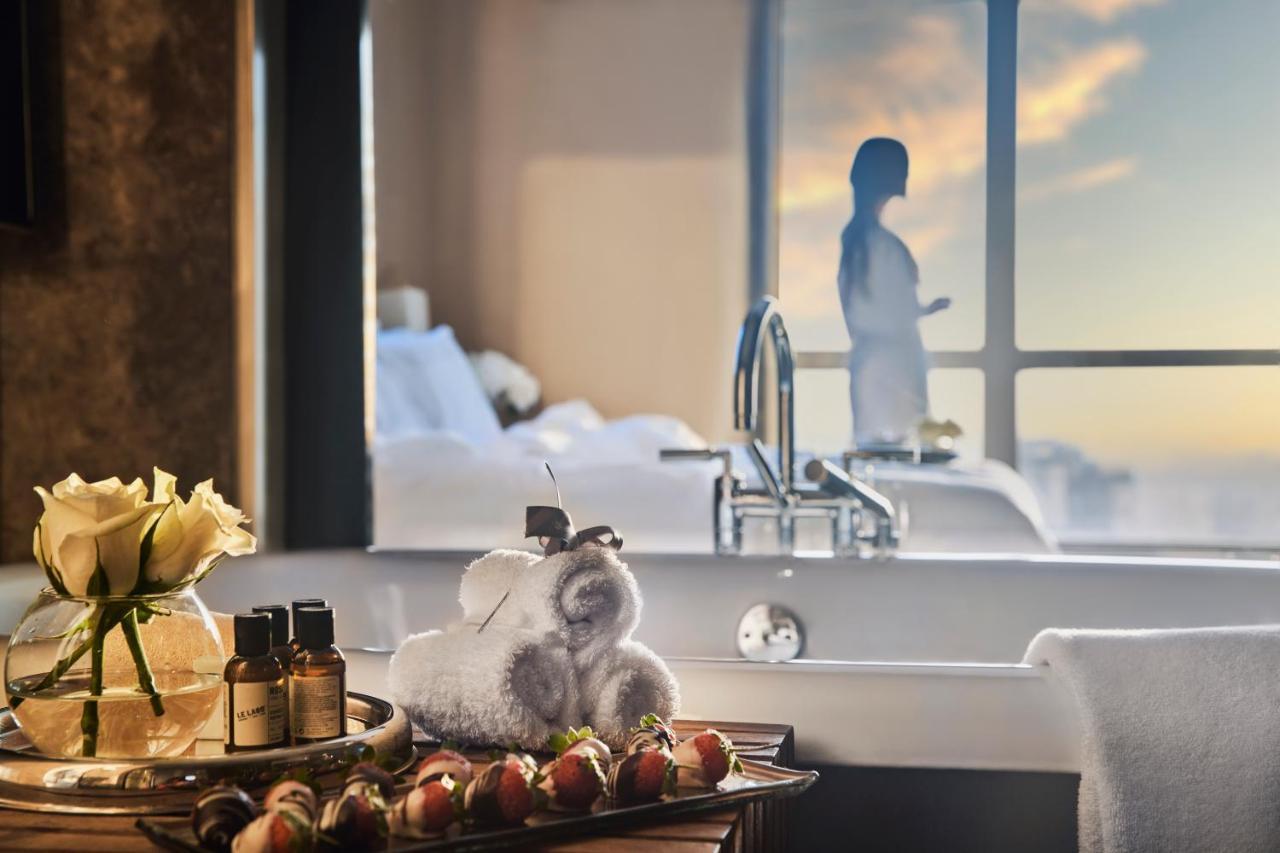 Fairmont Gold Premium Nile View Suite- Lounge access,1590345461:JPEG