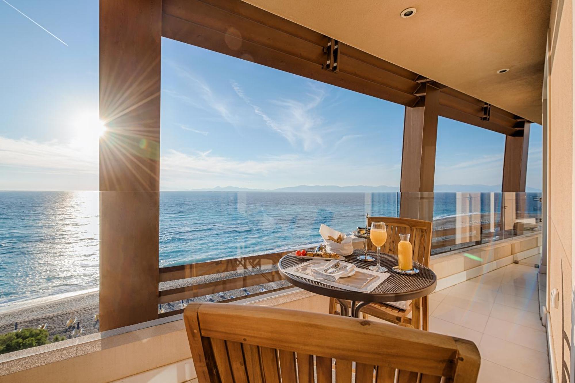 One-Bedroom Suite - Premium View,1239932974:JPEG