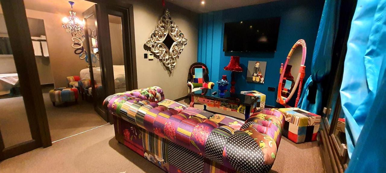 Squint Penthouse Suite,1178622244:JPEG