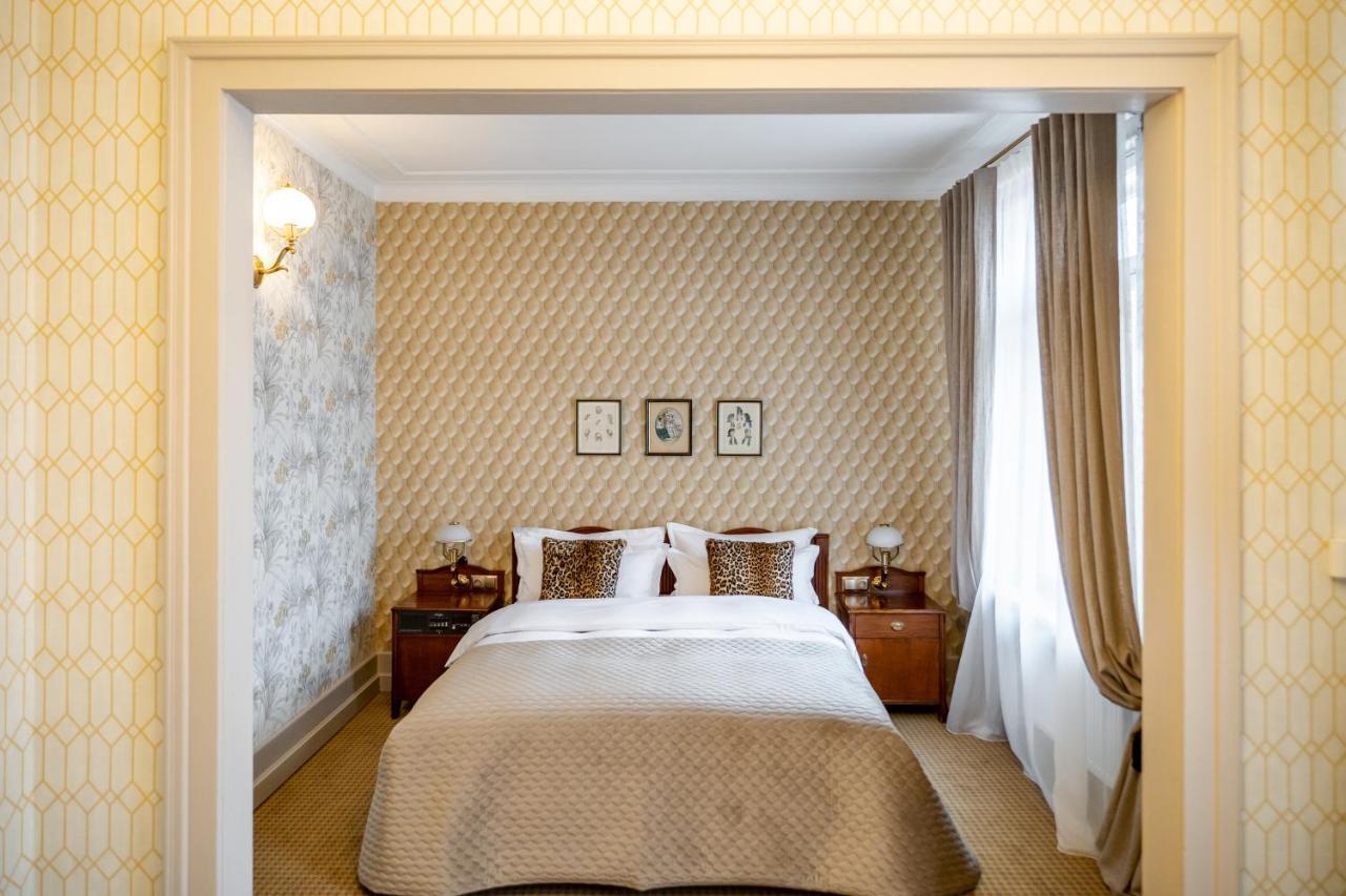 Double Room,1277236612:JPEG