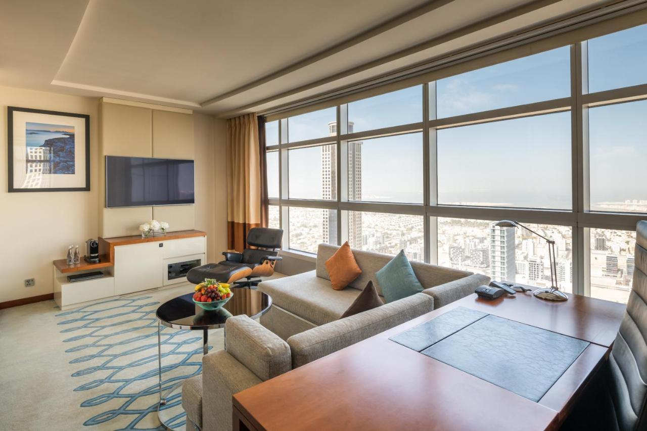 Junior Suite with Panoramic Skyline Views, Direct Connectivity to Museum of The Future, Complimentary Breakfast, Signature Afternoon Tea, Evening Sundowners, Soft Refreshments and Canapes,1190727106:JPEG