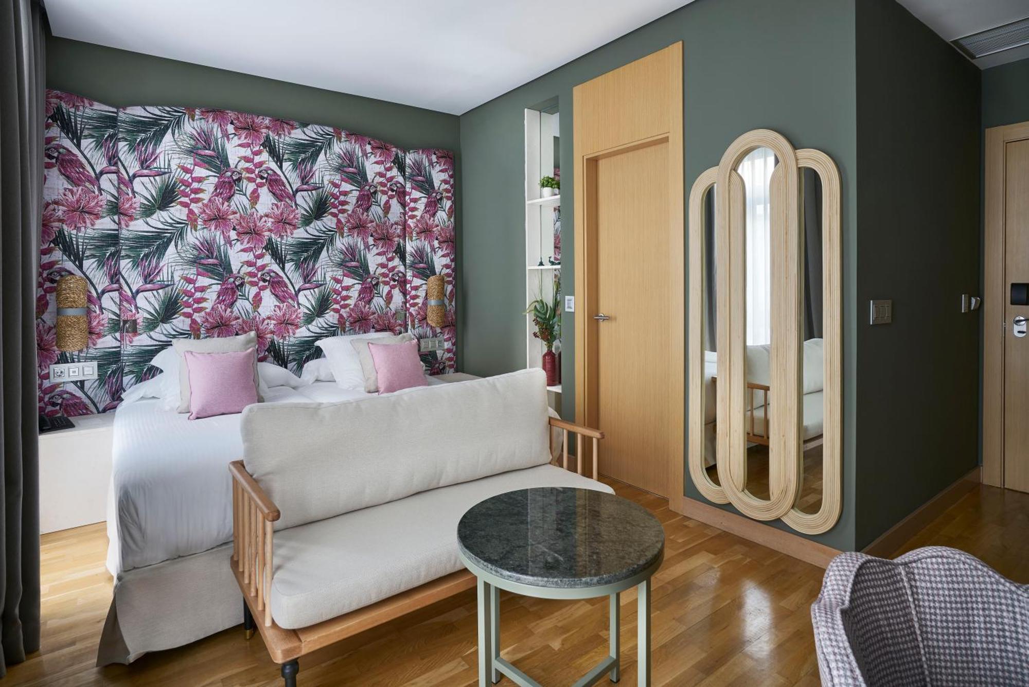 Standard  Room,1672569547:JPEG