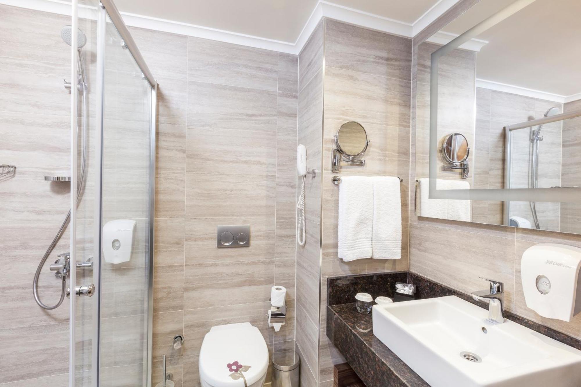 Standard  Room,1211478850:JPEG