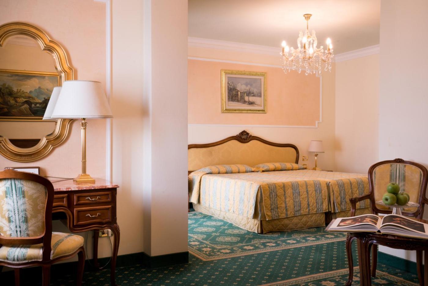 Double or Twin Room,1227611654:JPEG