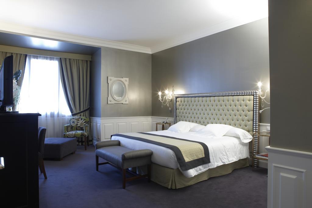 Junior Suite,301752660:JPEG