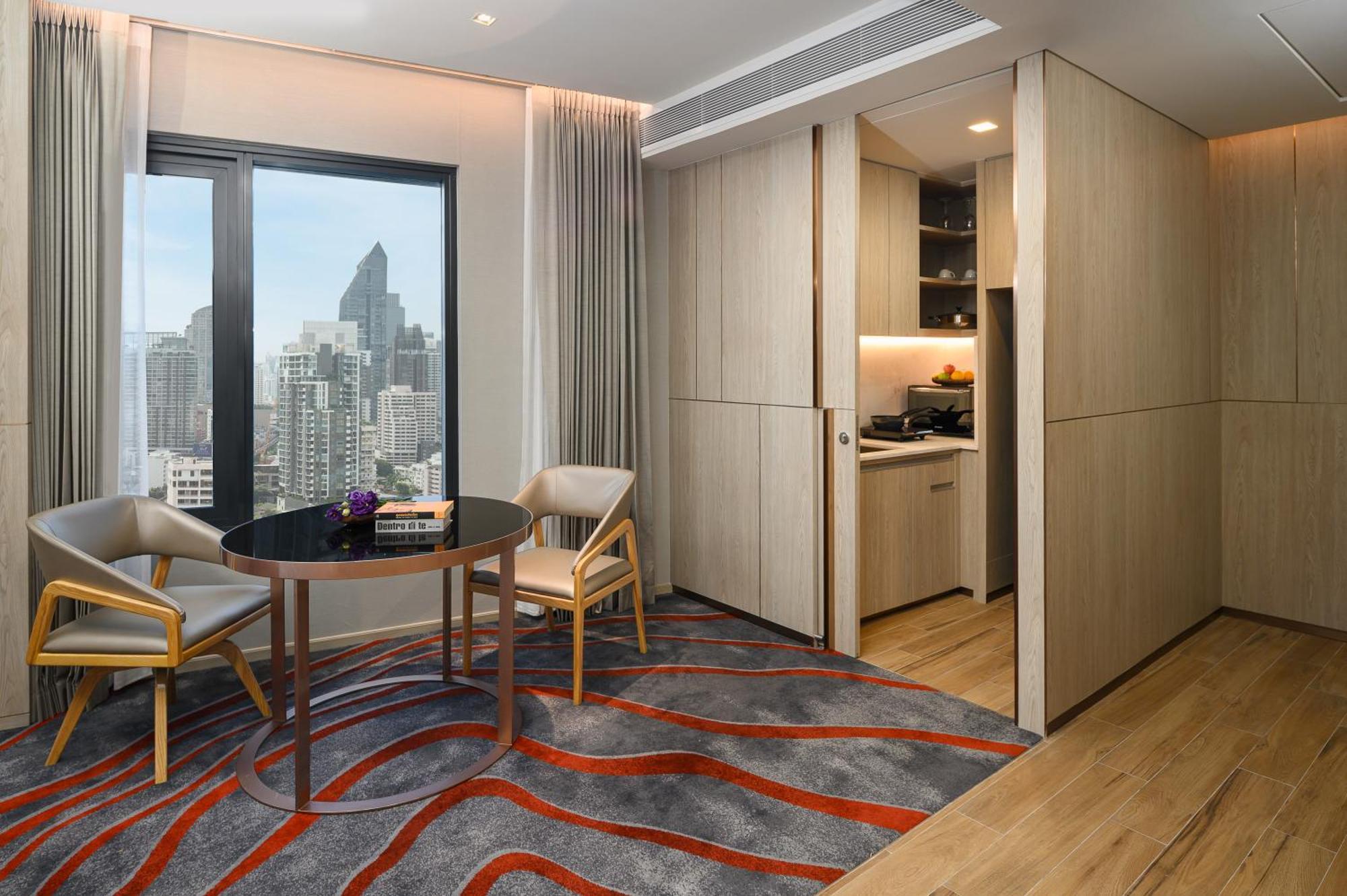 Premier Plus Eckzimmer mit Kingsize-Bett