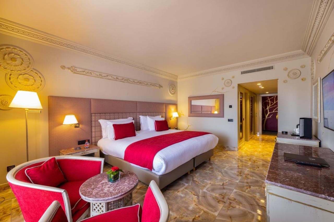 Deluxe Zimmer mit Poolblick