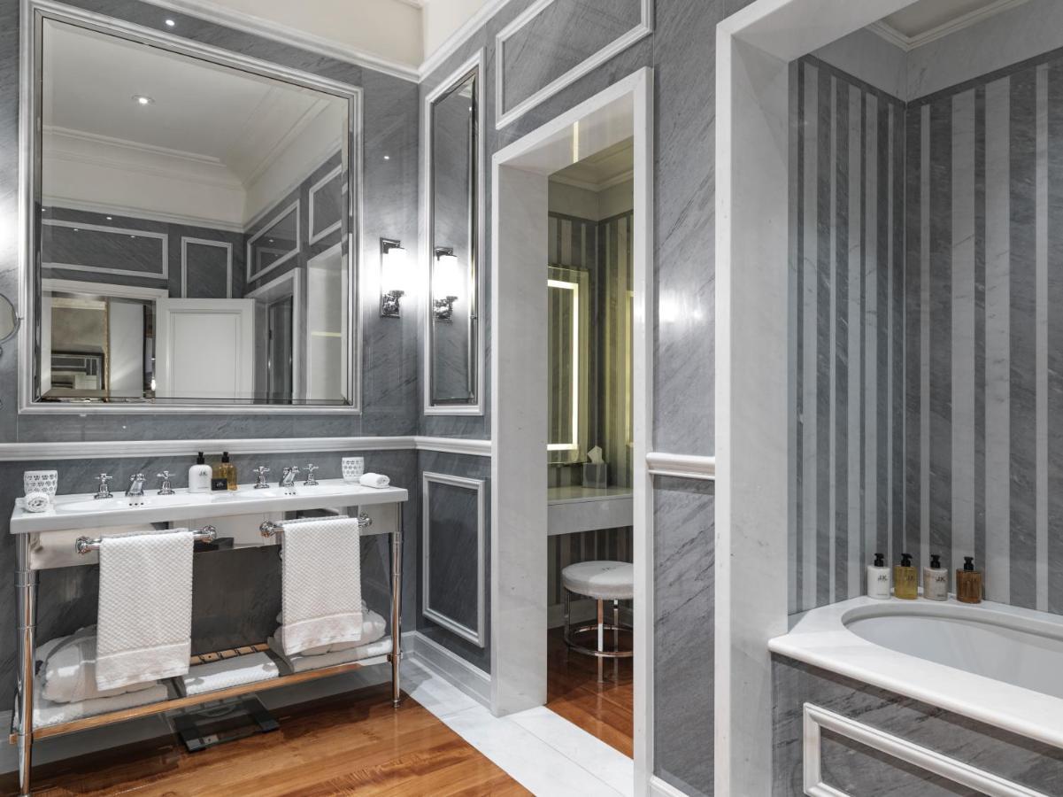 JKDeluxe Room,1260976276:JPEG