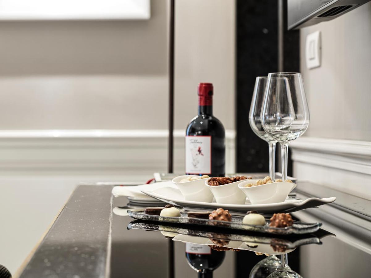 JkDeluxe Balcony Room,1260977617:JPEG