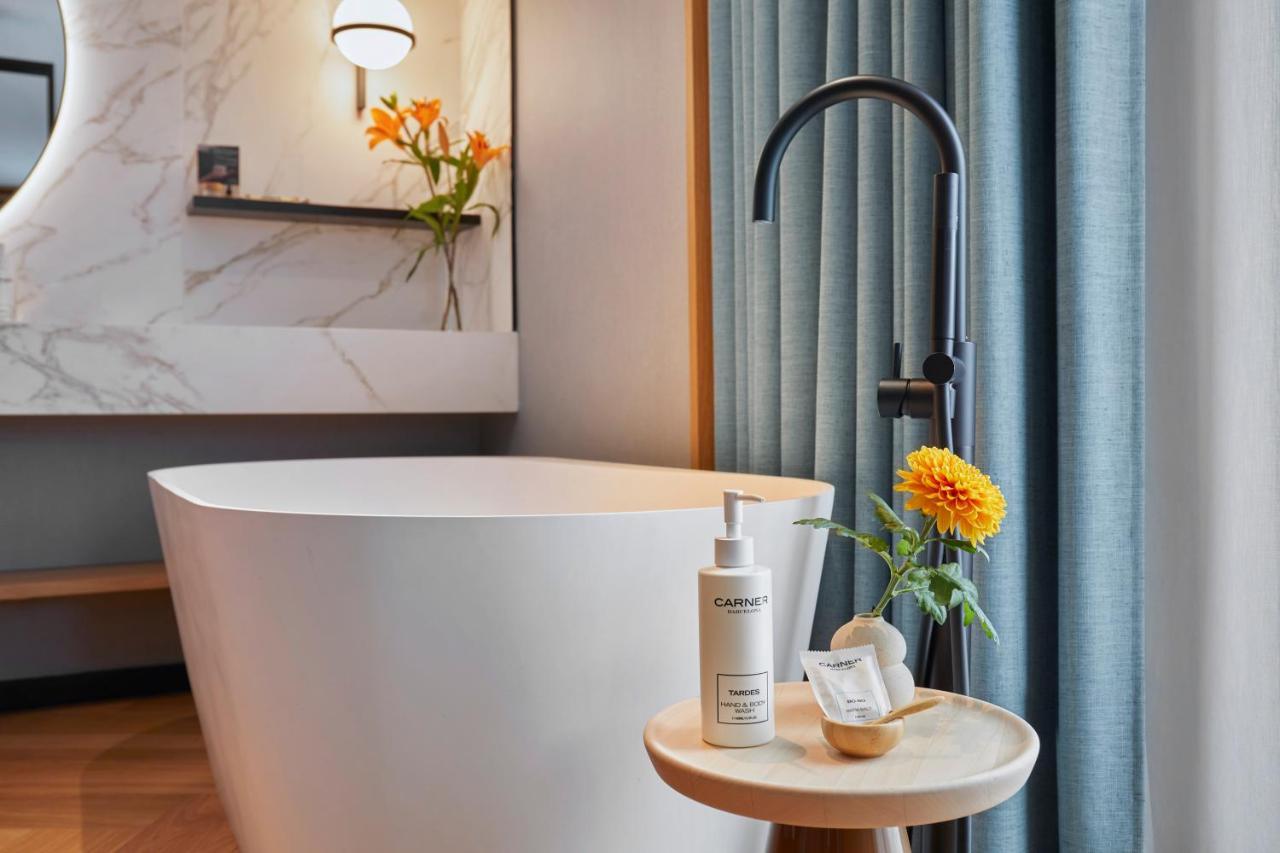 King Suite with Private Terrace,1269059770:JPEG