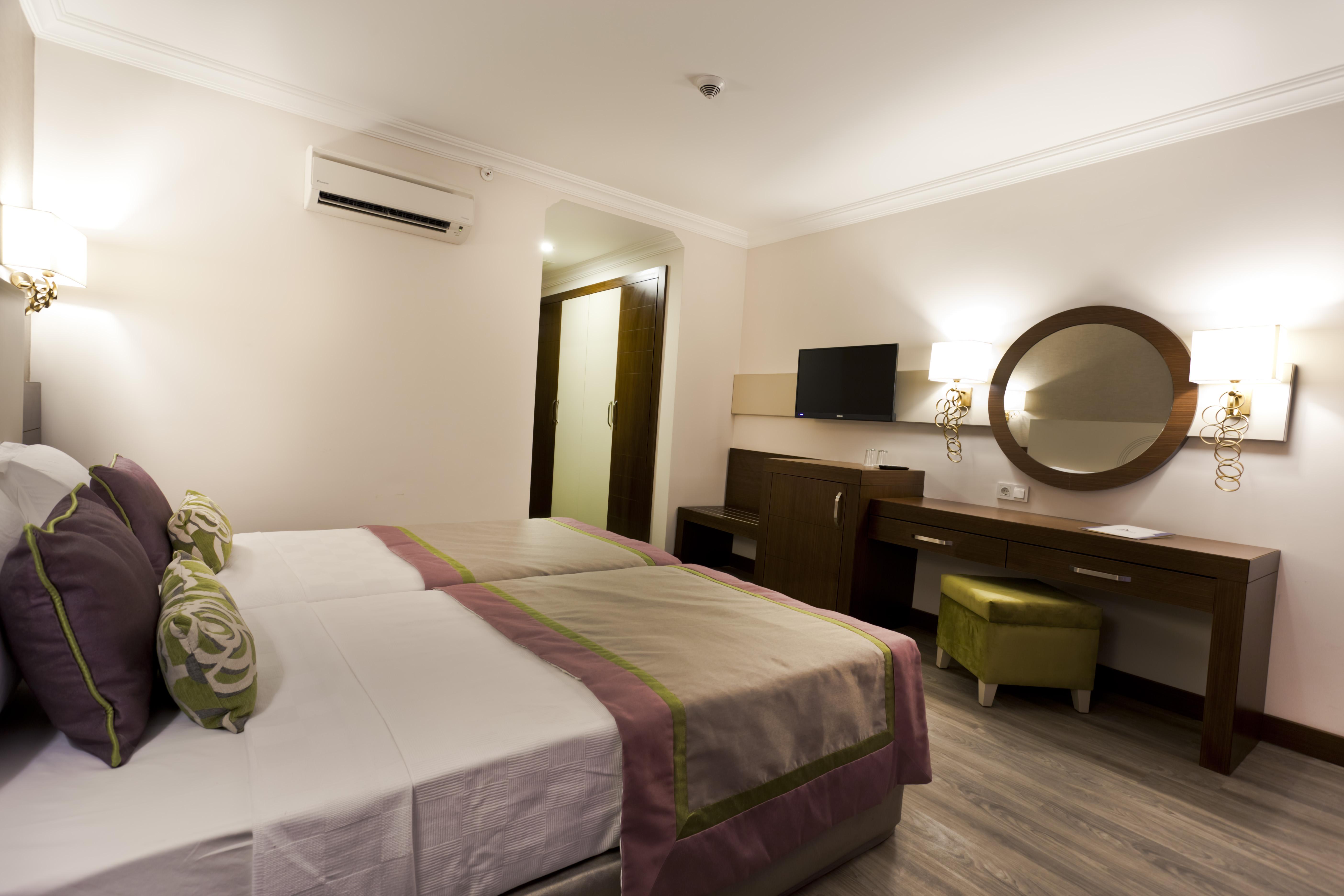 Double or Twin Room - Annex,1274987539:JPEG