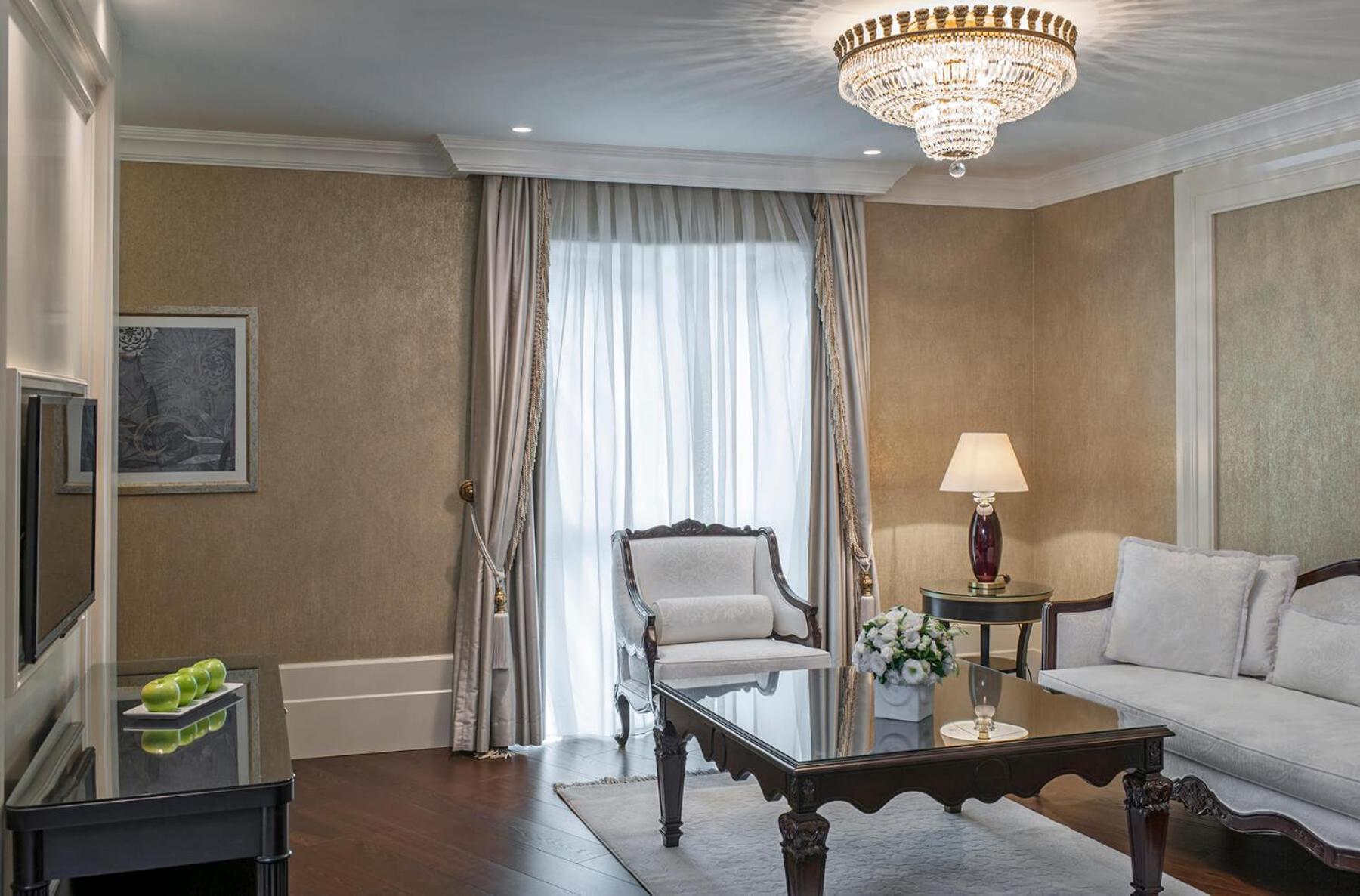 Presidential Suite with King Size Bed,1275100576:JPEG