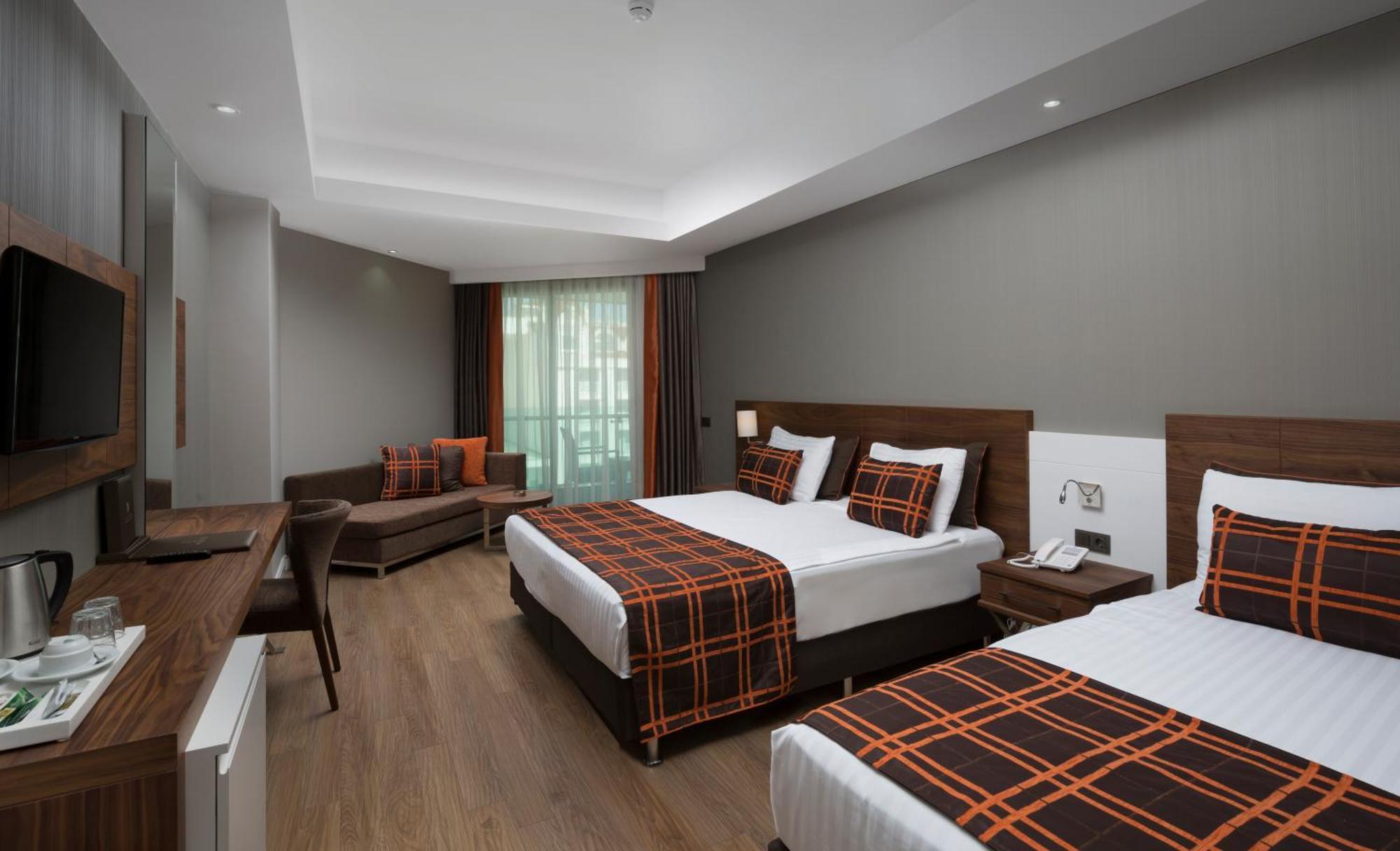 Doppelzimmer mit Balkon