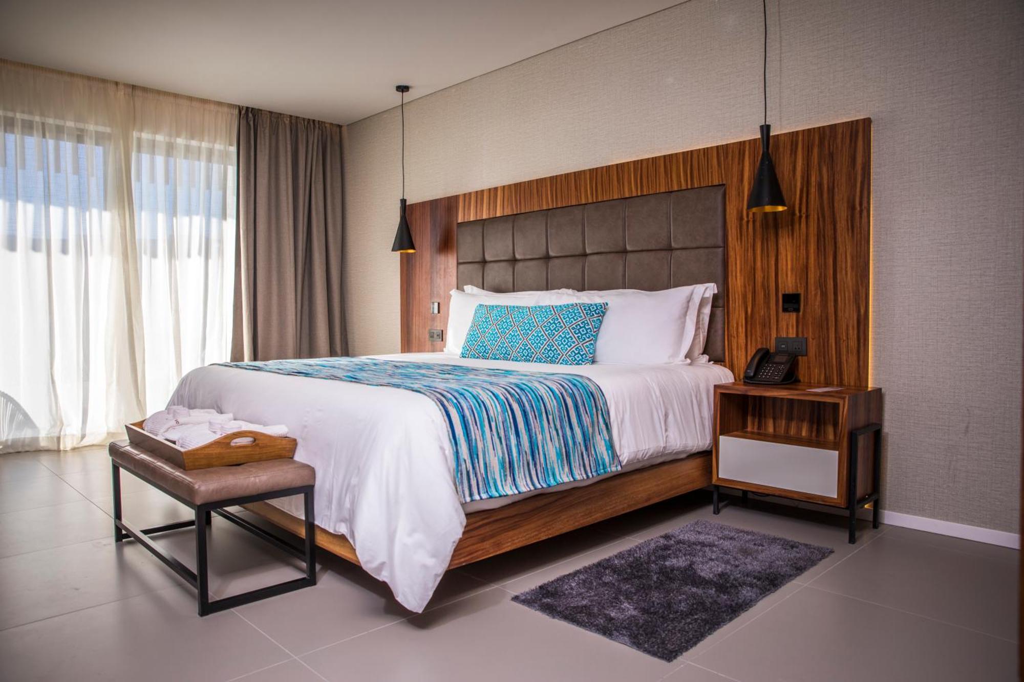 Elegance Club Suite mit 1 Schlafzimmer, Whirlpool im Freien und kostenfreiem WLAN (nur für Erwachsene ab 18 Jahren)