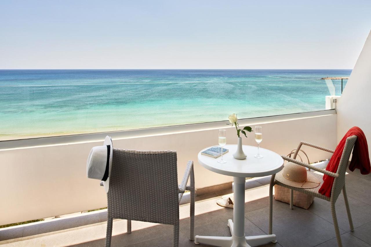 Double or Twin Room with Sea View,1670699310:JPEG