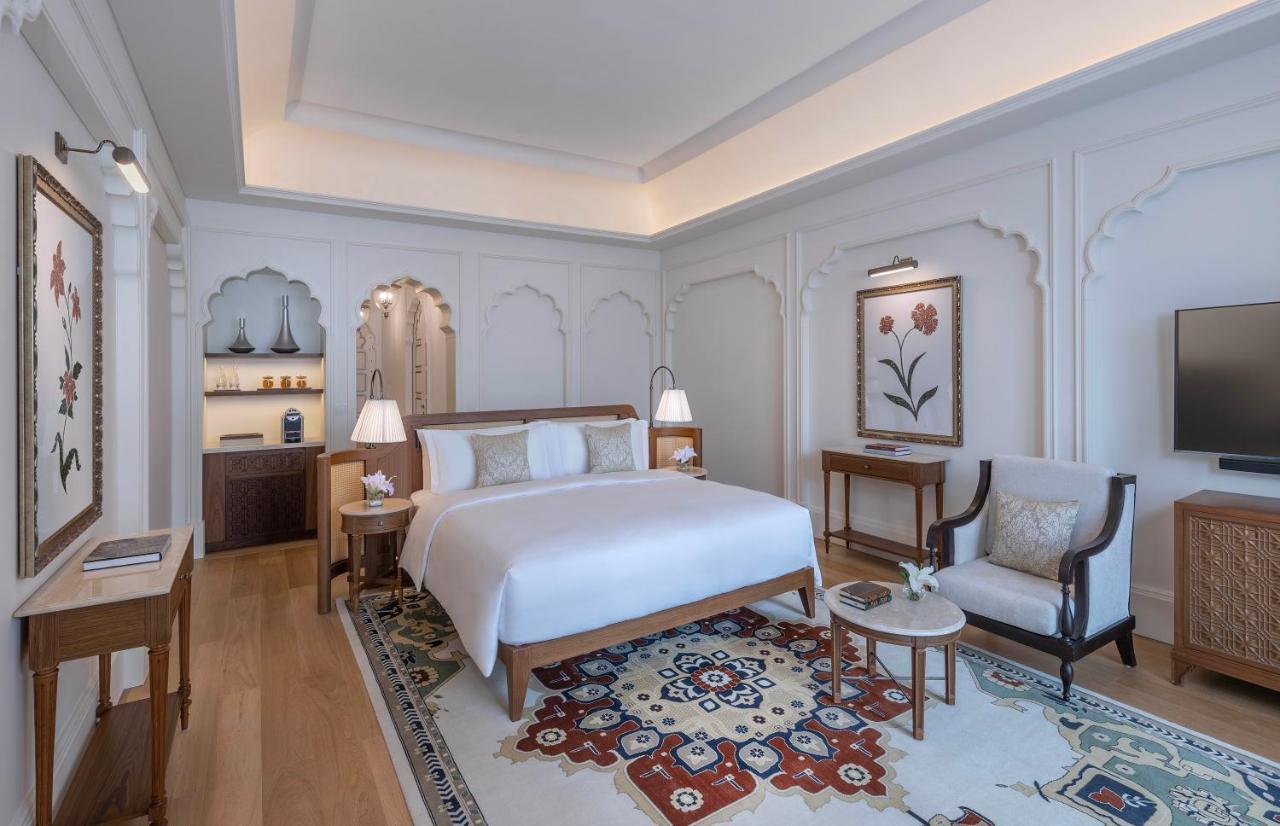 Superior Zimmer mit Kingsize-Bett