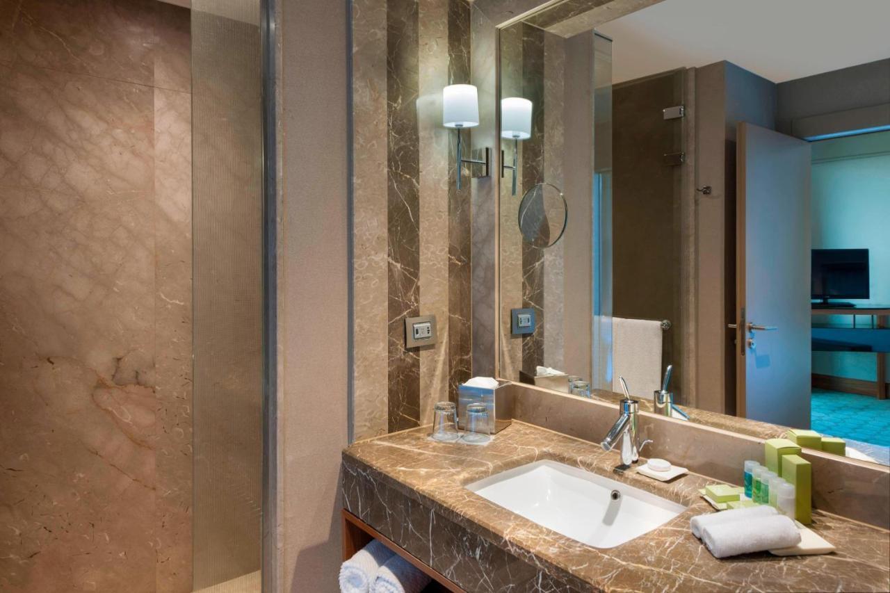 Junior Suite City View With Lounge Access,1366160117:JPEG