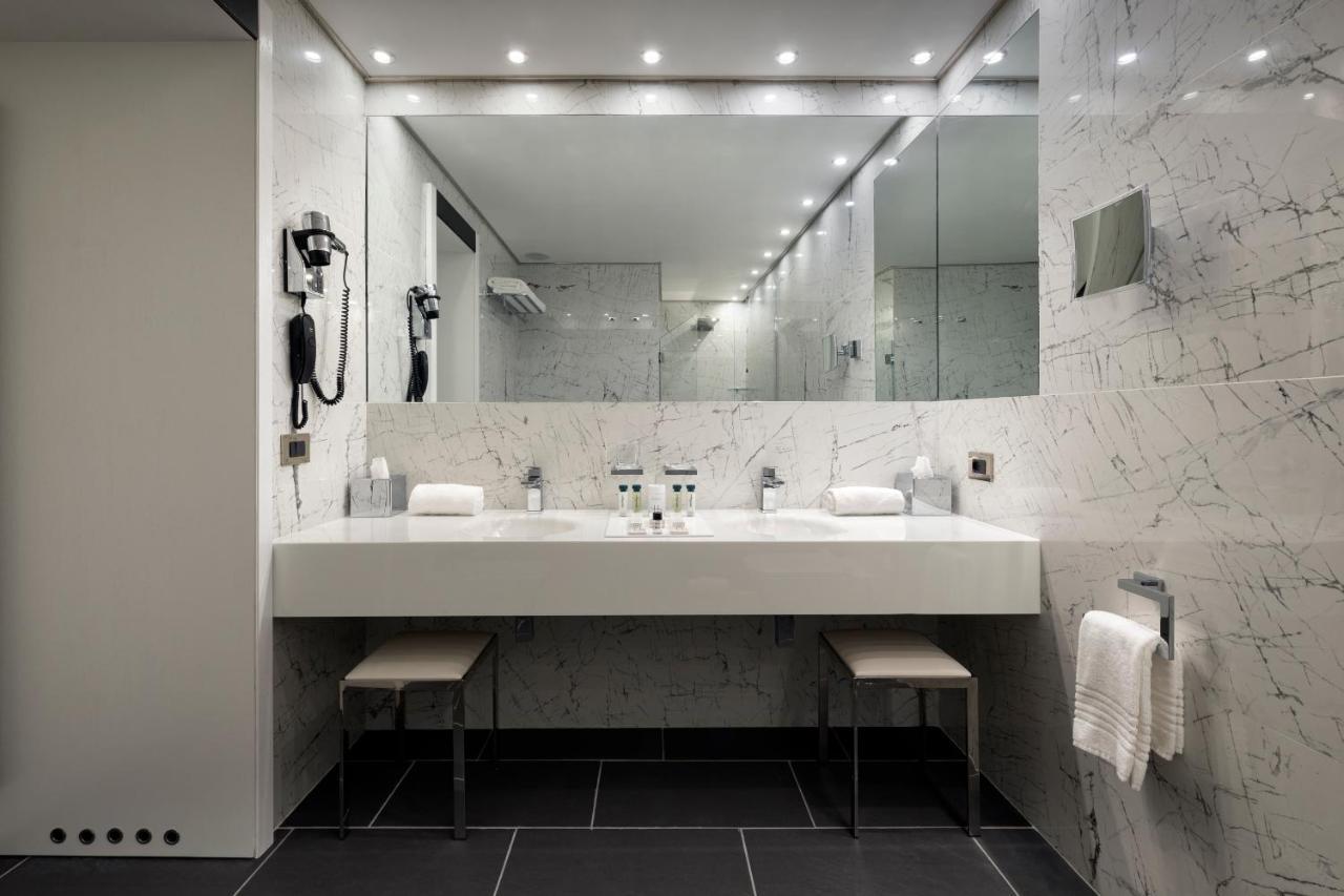 Deluxe Suite with Private SPA,1357635863:JPEG