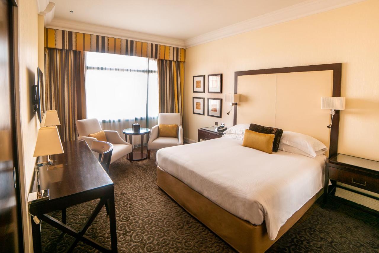 Classic King Room on F&B Complimentary shuttle to Dubai Festival City Mall,1716982183:JPEG