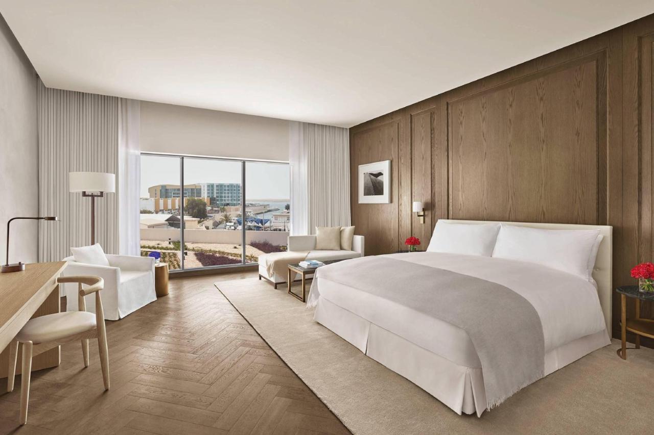 Deluxe King Room with Marina View,1420524555:JPEG