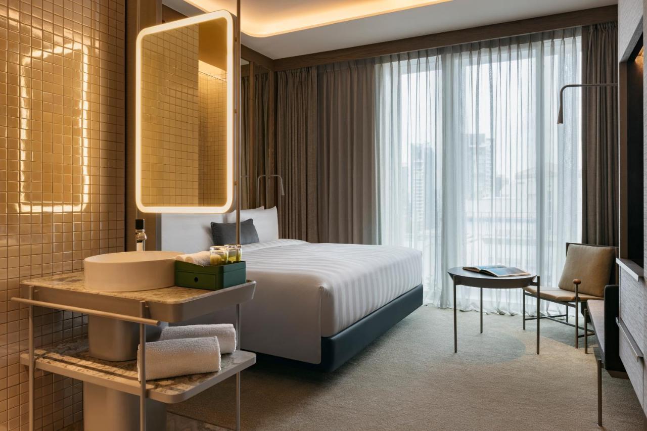 Premier King Room,1405935647:JPEG