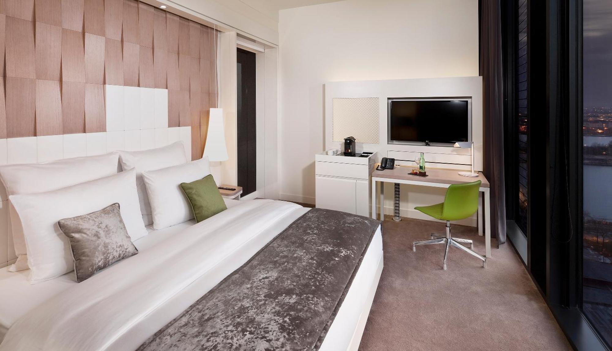 Meliá Guestroom,1434094399:JPEG