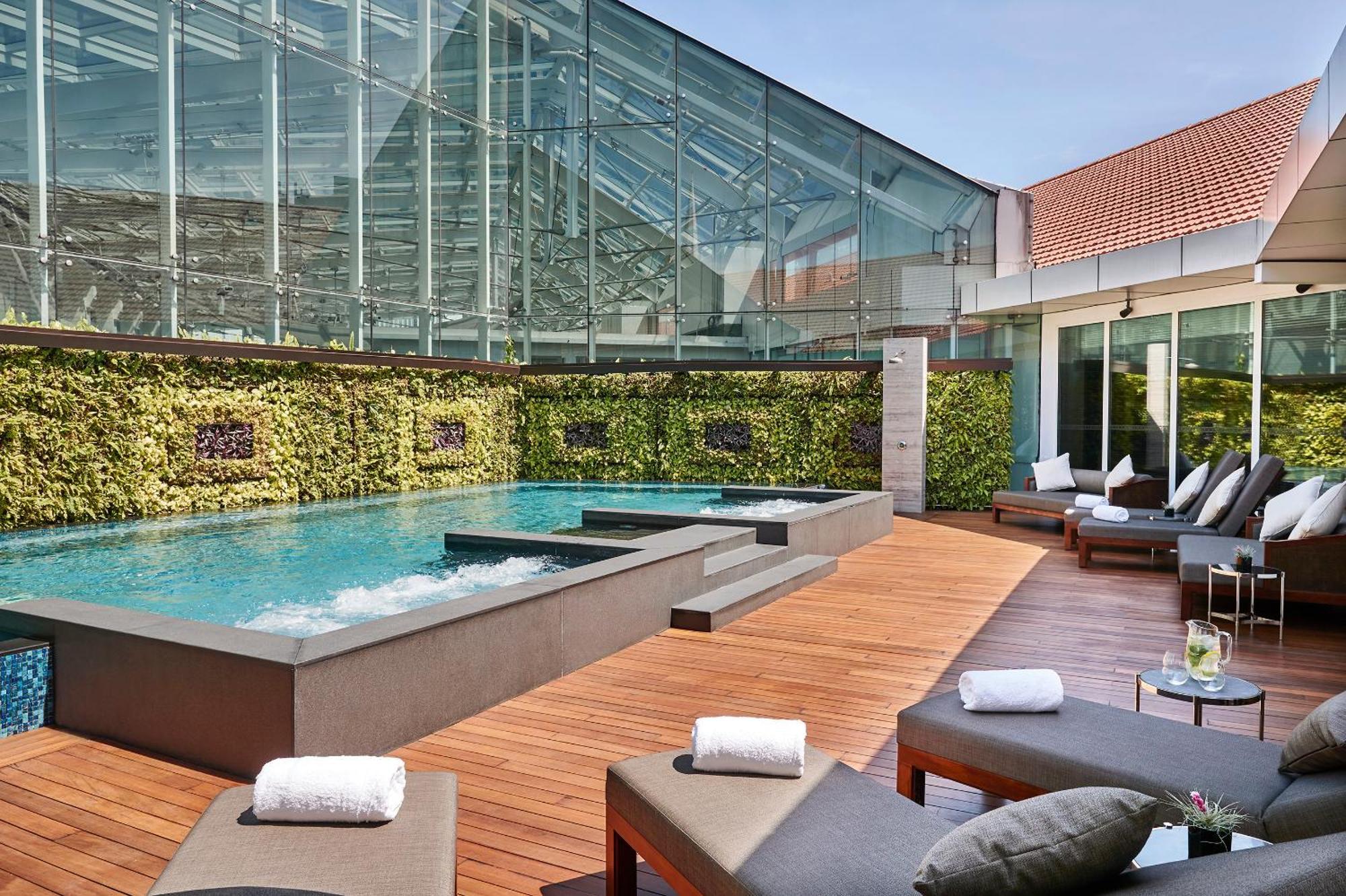 Capitol Suite,1499532865:JPEG