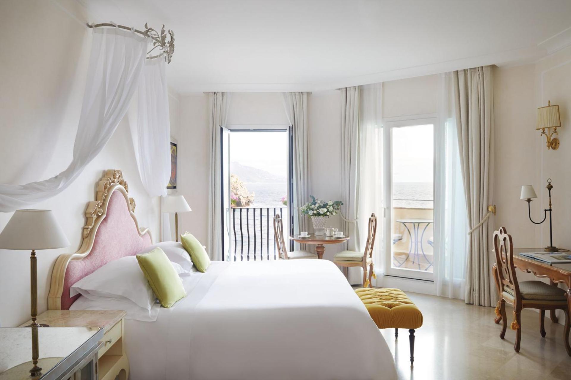 Superior Junior Suite with Sea View and Balcony,1446760219:JPEG