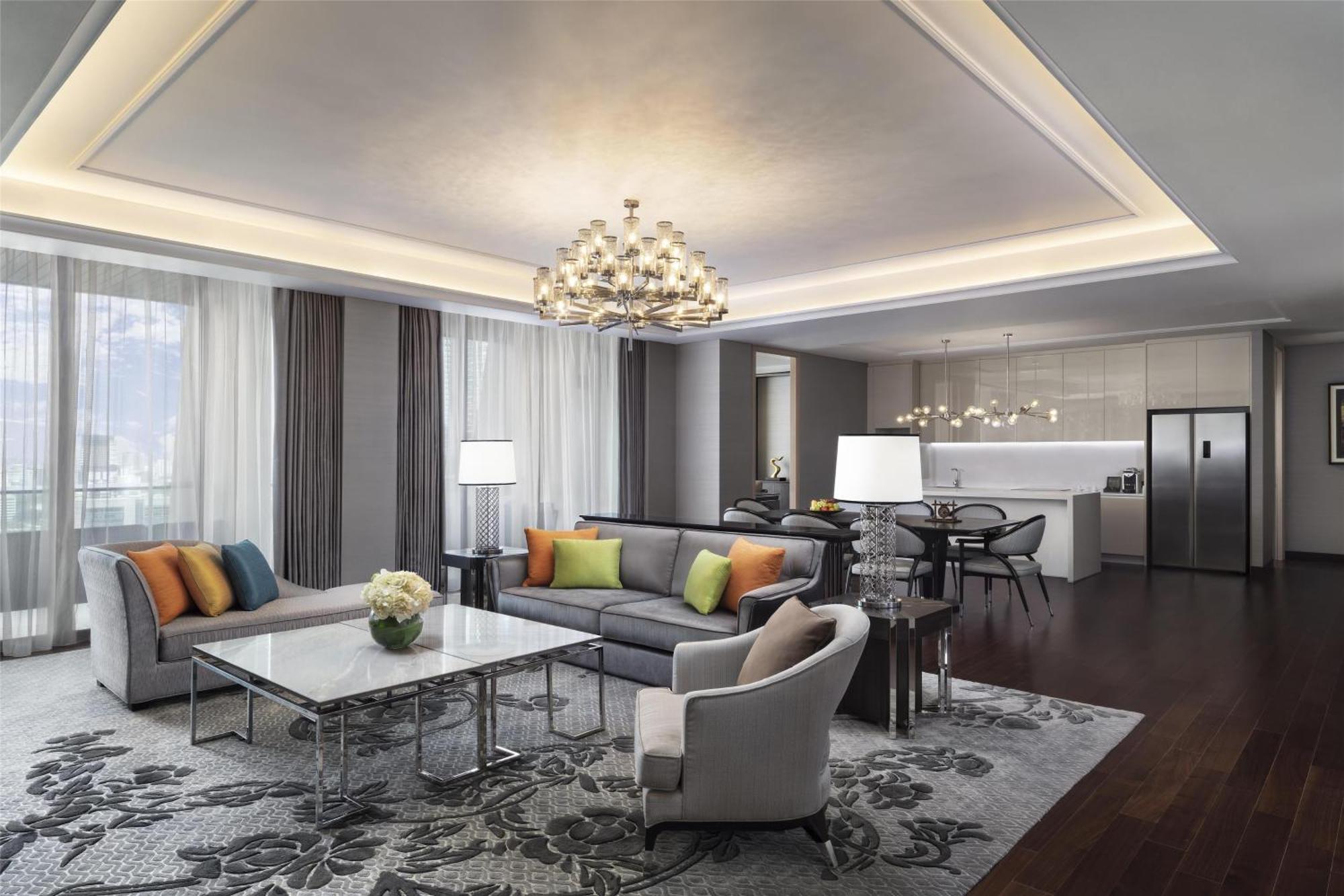 Sindhorn-Suite mit 3 Schlafzimmern, Balkon, Zugang zur Lounge und Zugang zum Thermalbereich