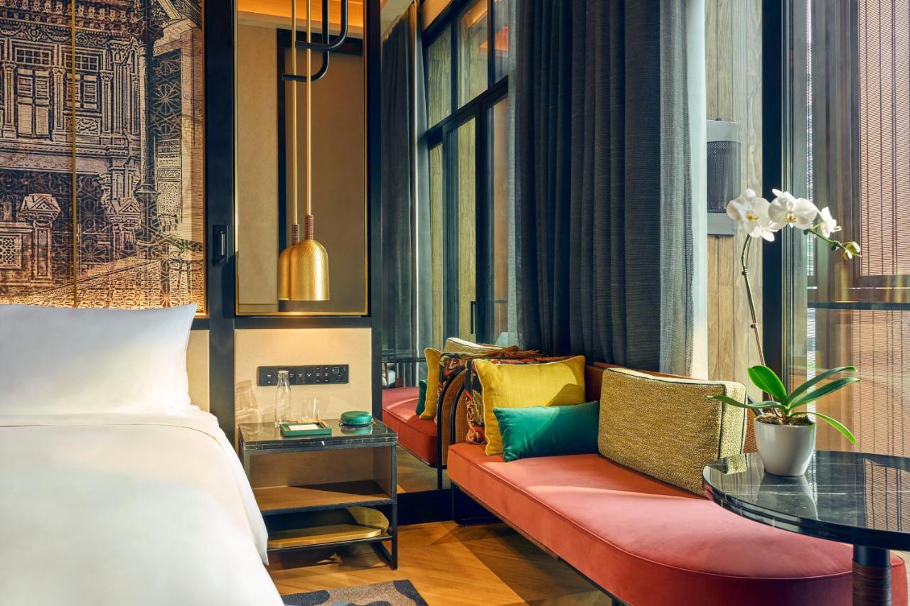 Deluxe Zimmer mit Balkon und Verbindungstür – Nichtraucher