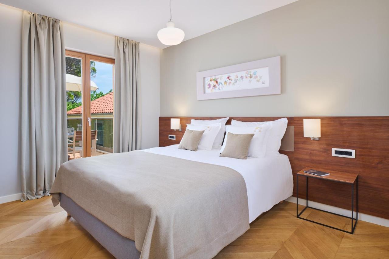 Suite with Balcony - Annex,1480814837:JPEG
