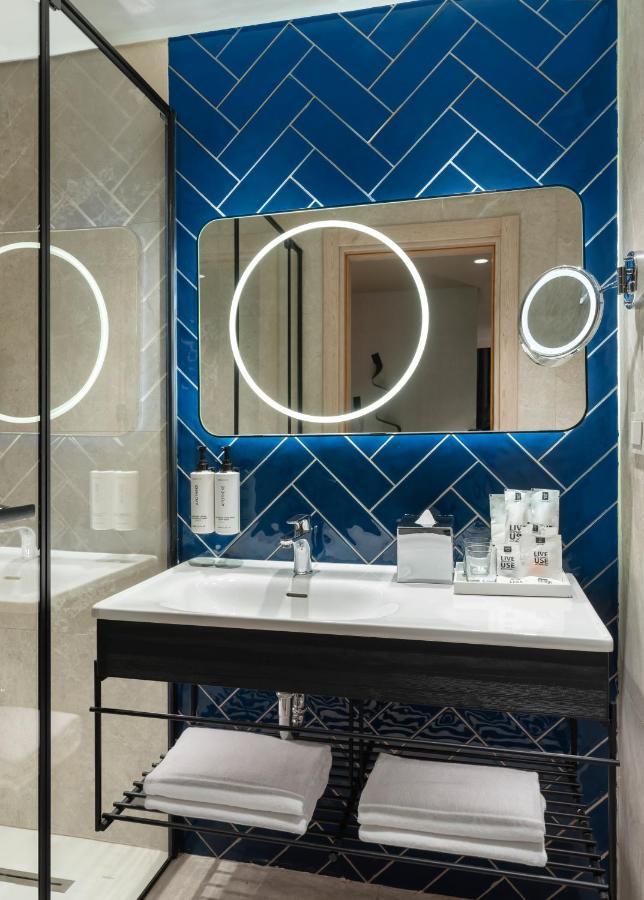 Standard Queen Room,1533991549:JPEG