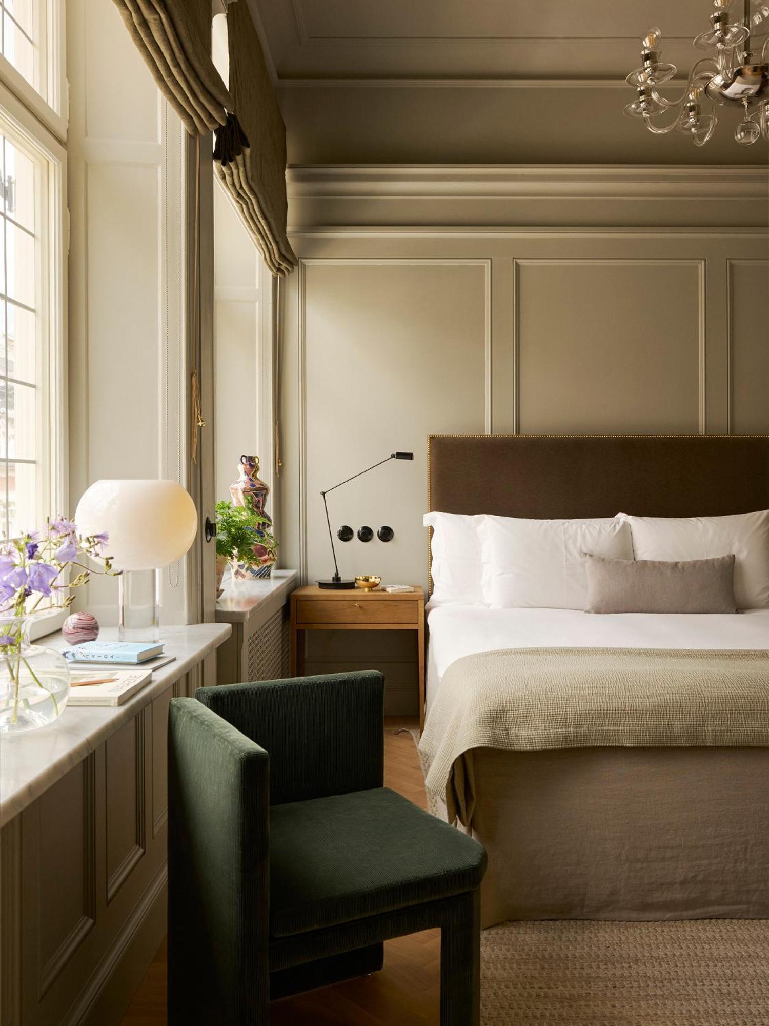 Superior Double Room,1516034995:JPEG