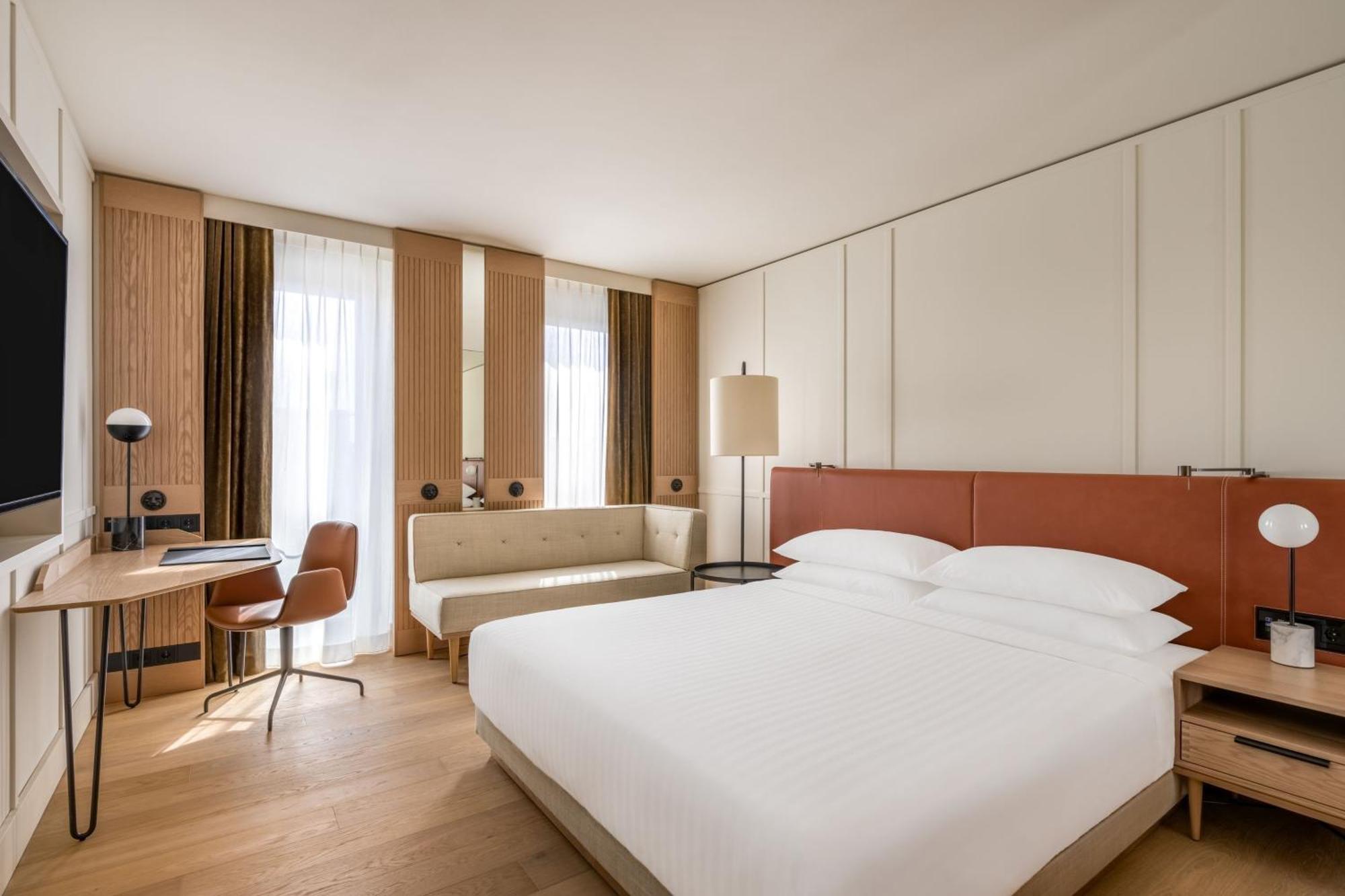 Executive Zimmer mit Kingsize-Bett - Zugang zur Club Lounge