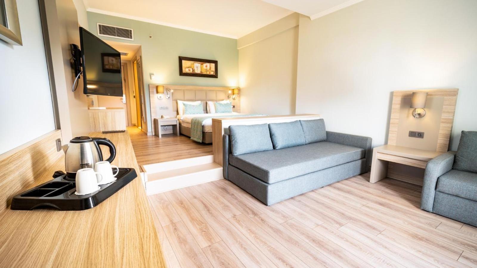 Superior Twin or Double Room,1658079255:JPEG