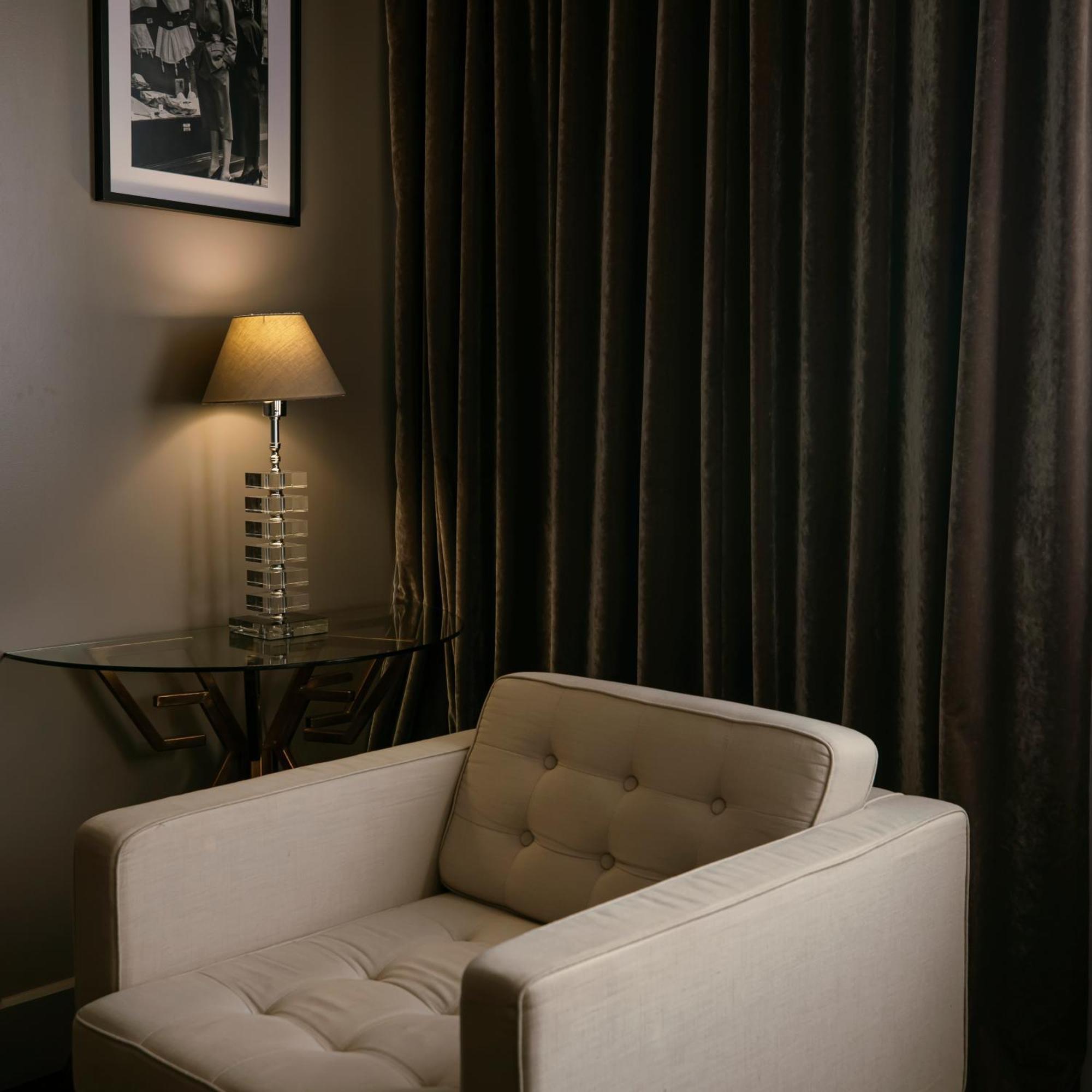 Deluxe Doppel-/Zweibettzimmer mit Stadtblick