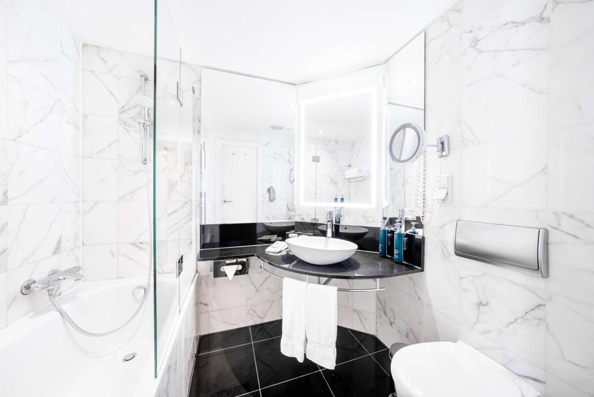 Deluxe King Room,1535241967:JPEG