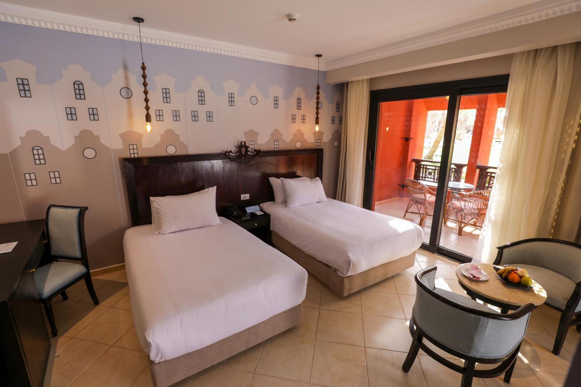 Family Room,1539457507:JPEG