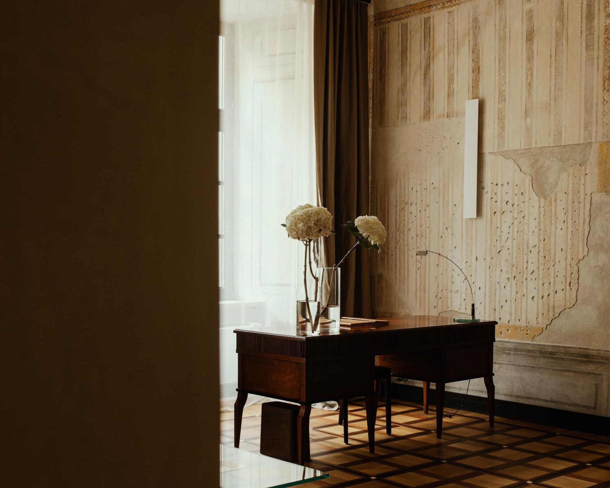 Luxury Apartment,1539917350:JPEG