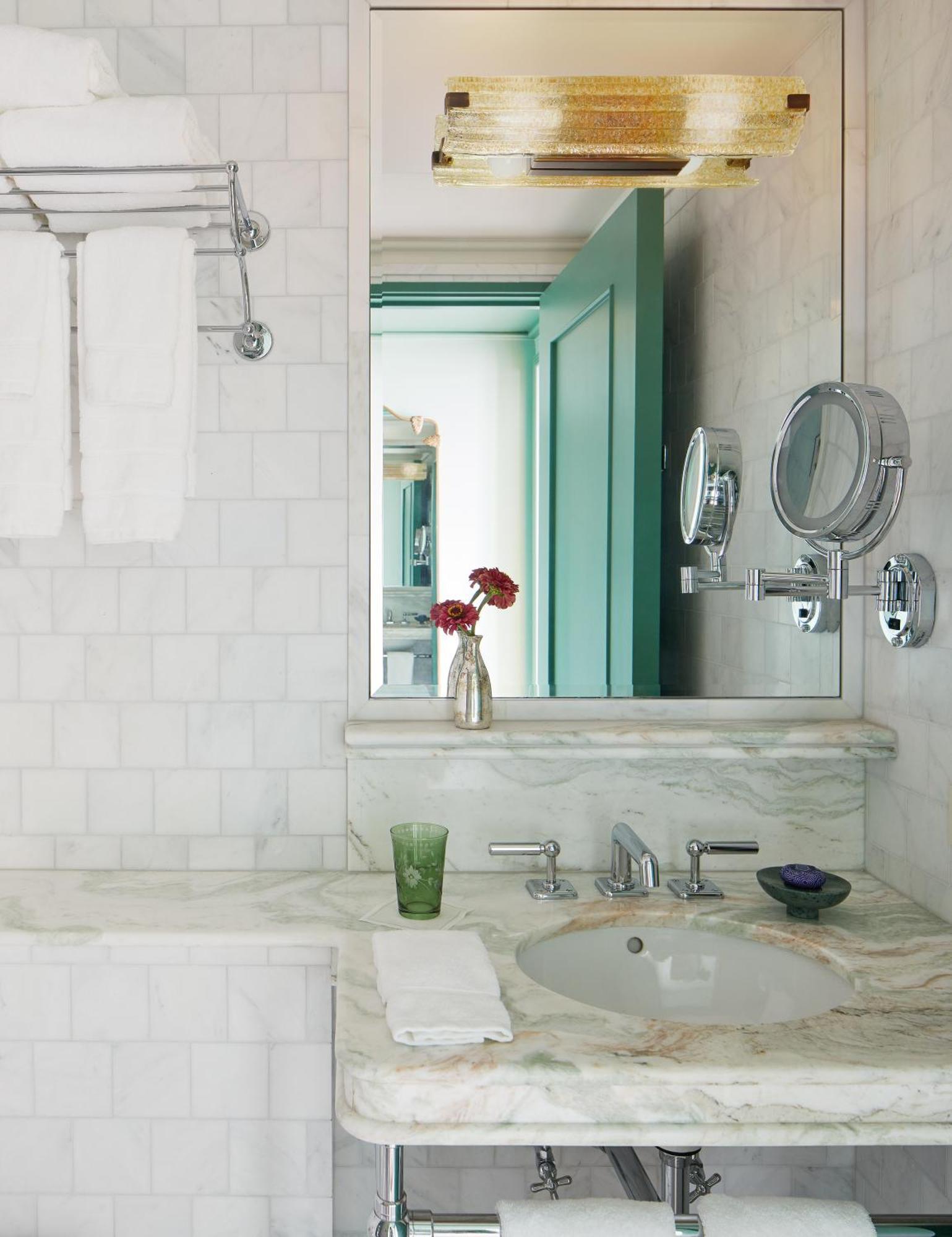 Grand King,1548289273:JPEG