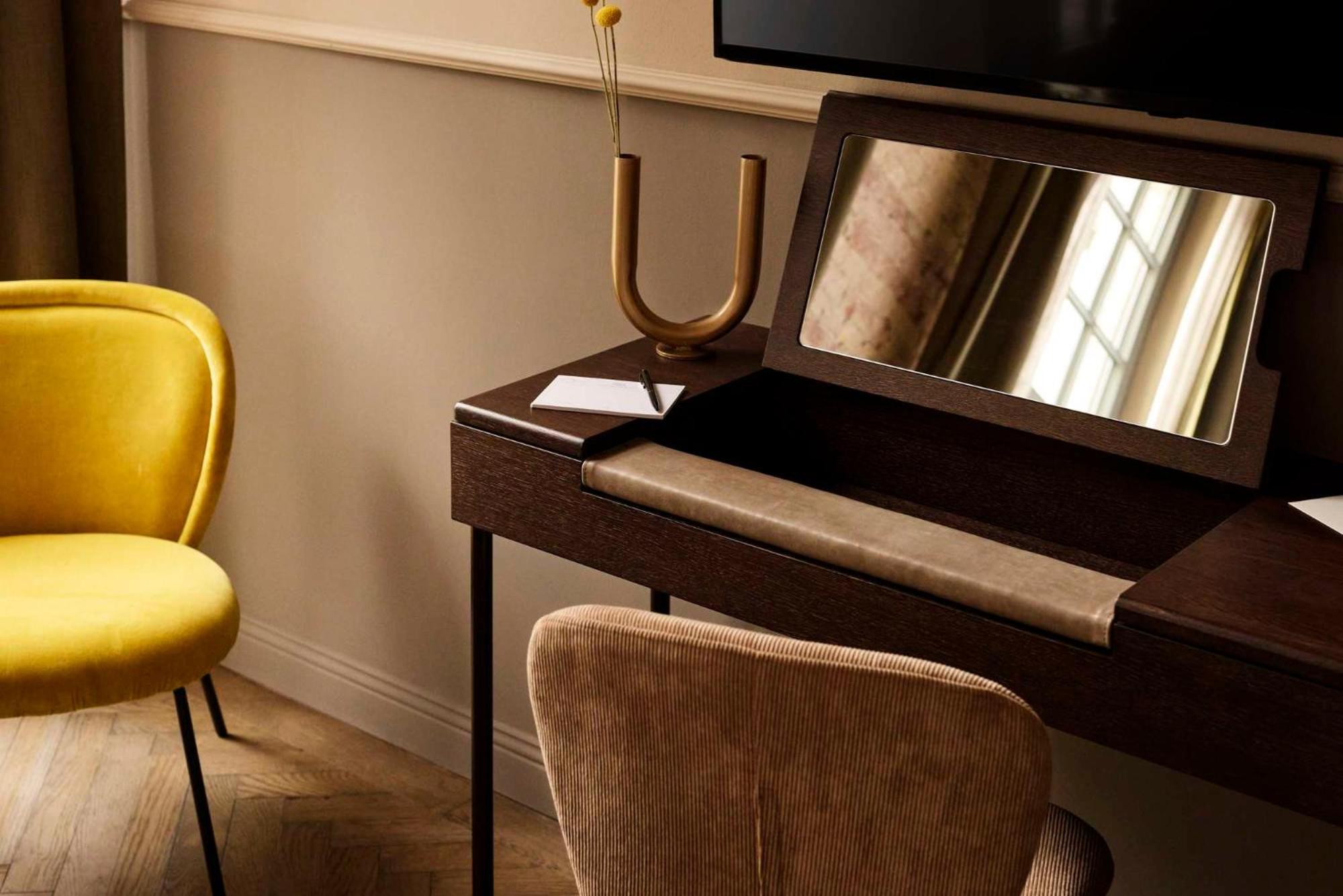 Double Room,1548806803:JPEG