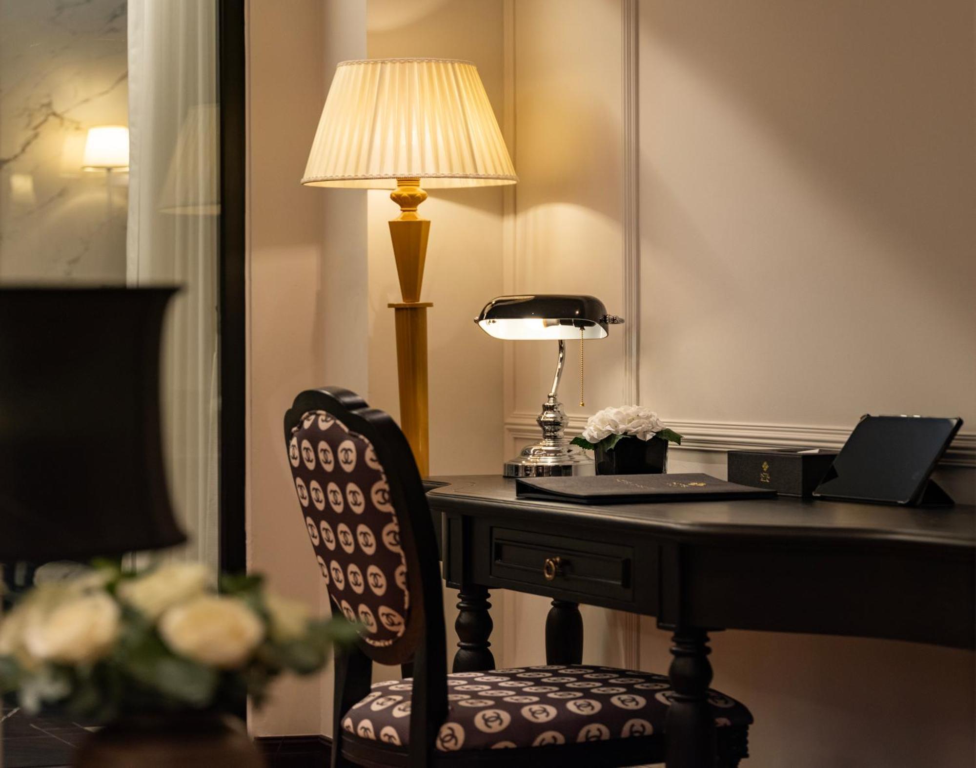 Suite du LAC Colonial mit Terrasse, Stadtblick, eigenem Whirlpool und Spa-Vorteilen