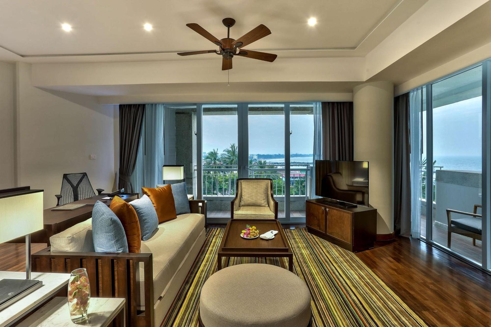 Executive Suite mit 2 Einzelbetten, Meerblick und Zugang zur Club Lounge